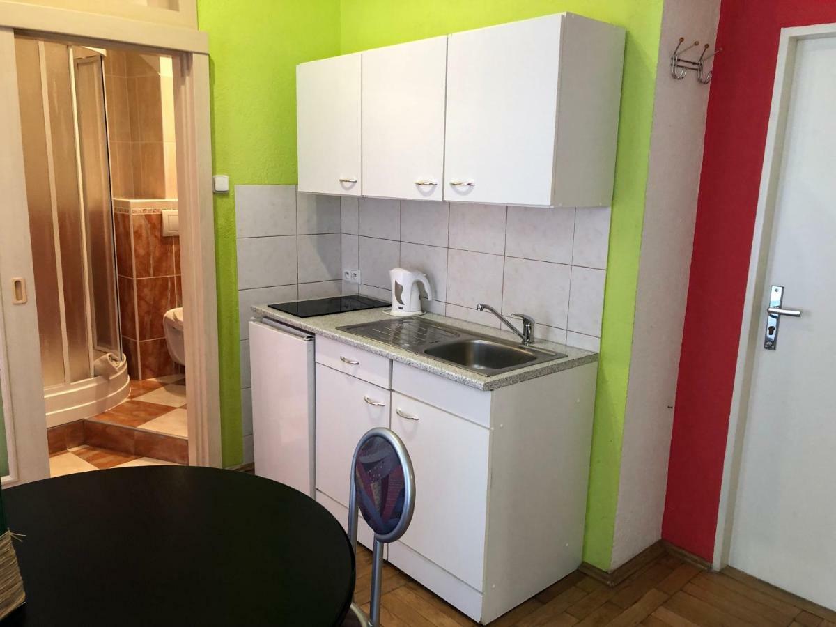 Apartman Orchidej U Vridla Карловы Вары Экстерьер фото